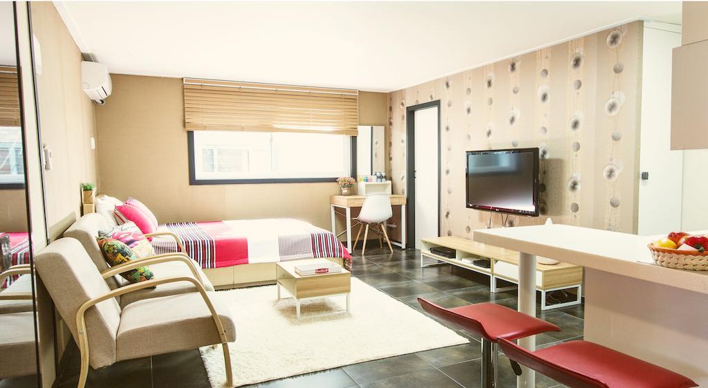 It Place Korea Aparthotel Seoul Room photo